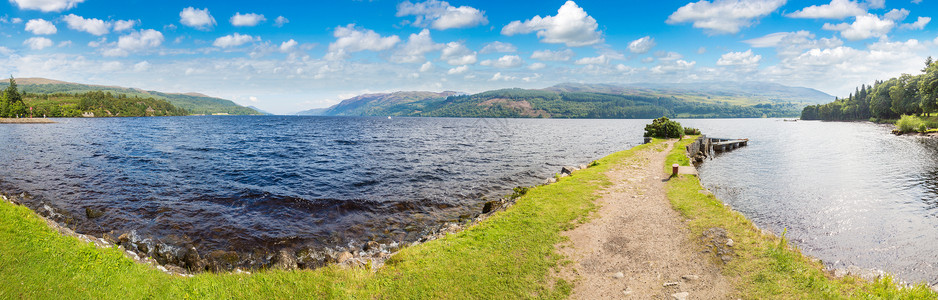 在美丽的夏日联合王国美丽苏格兰湖水之美景高清图片