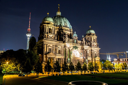 夏天在伯林的Berlindom图片