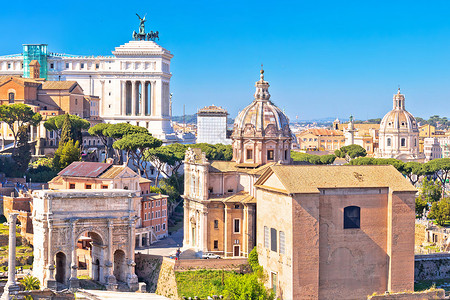 对意大利首都罗马论坛的废墟和罗马地标意大利首都的空中观察图片
