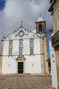 奥尔霍阿加夫波古达等地典型的葡萄牙教堂图片