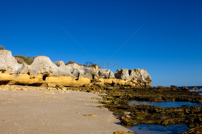 该国南部阿尔加夫沙滩图片