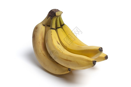 白色背景的一连串无皮香蕉背景图片