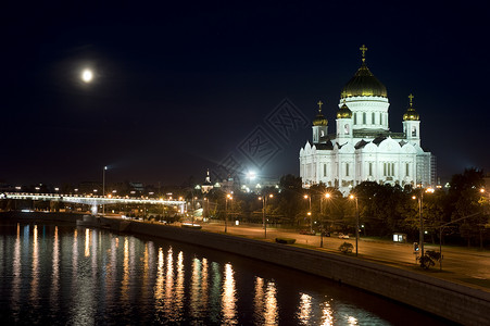 基督大教堂莫斯科救主在夜间恢复高清图片