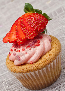 草莓松饼草莓蛋糕背景
