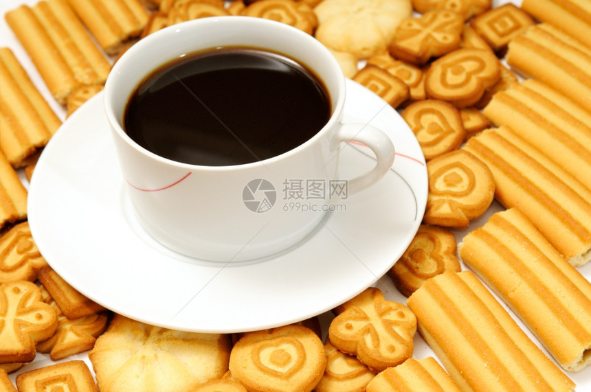 咖啡和饼干杯孤立在白色上图片