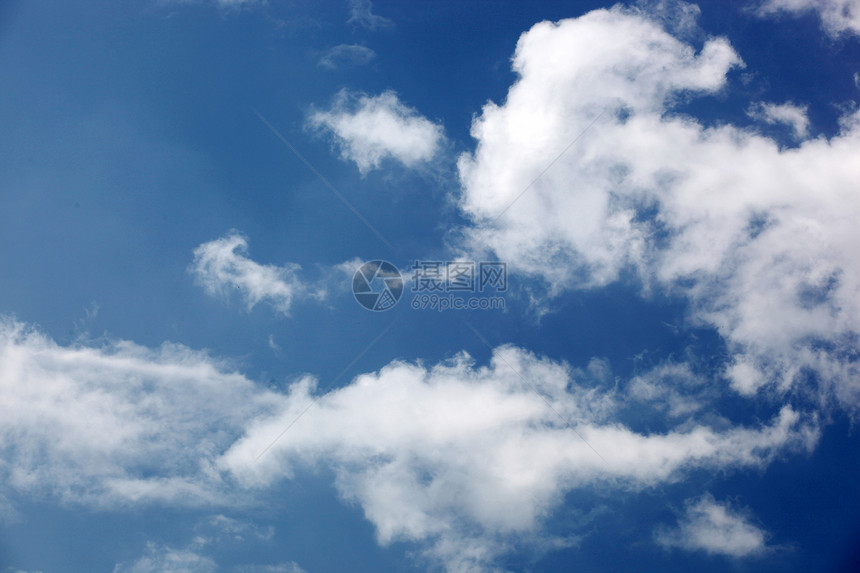 蓝天空背景图片