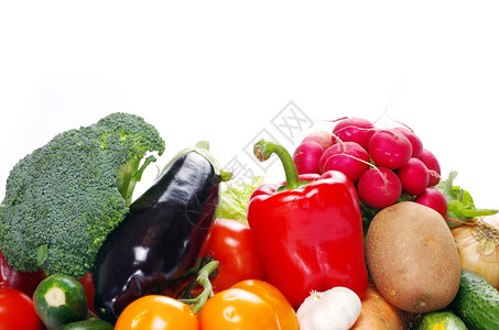 白色背景的新鲜蔬菜图片