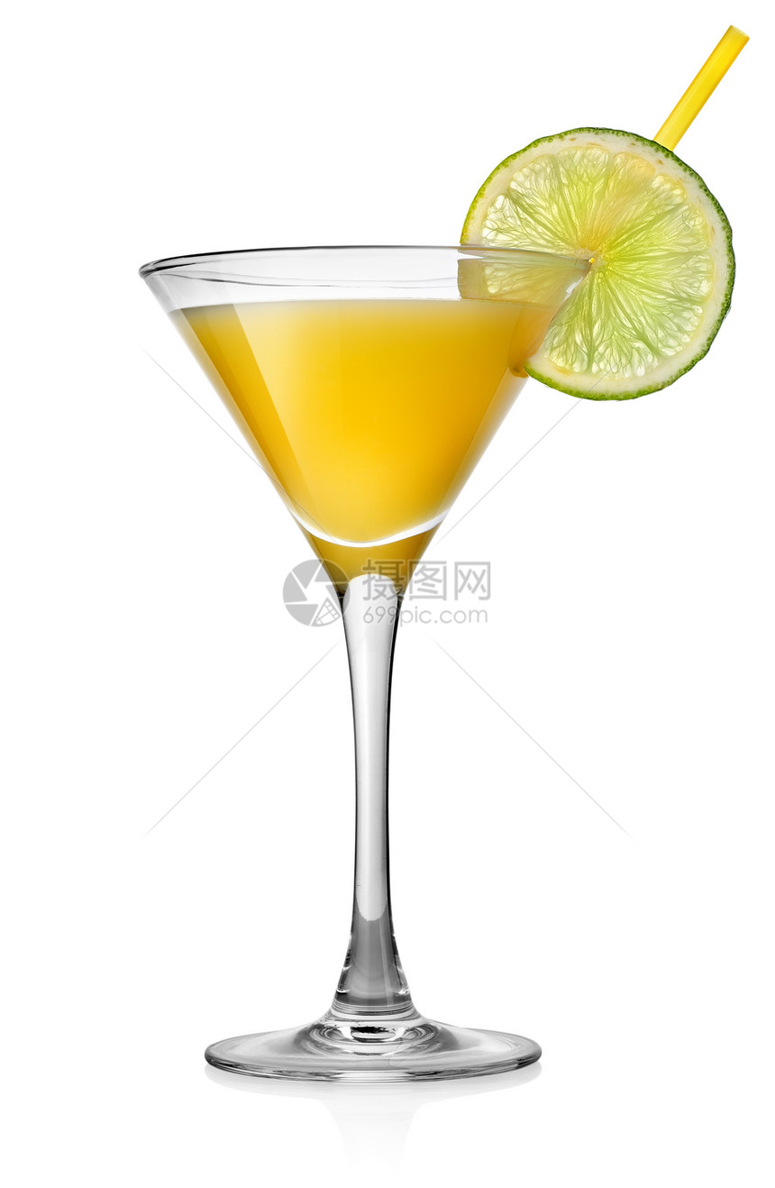 黄色鸡尾酒白孤立的石灰图片