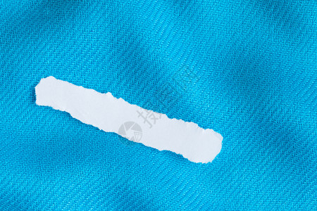 白色撕破或纸条蓝织物纺品材料背景文字信息空白版格图片