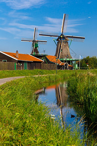 荷兰ZaanseSchans市风车景乡村观图图片