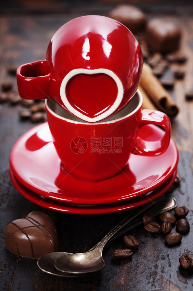 情人节卡用于情人节的巧克力和咖啡图片
