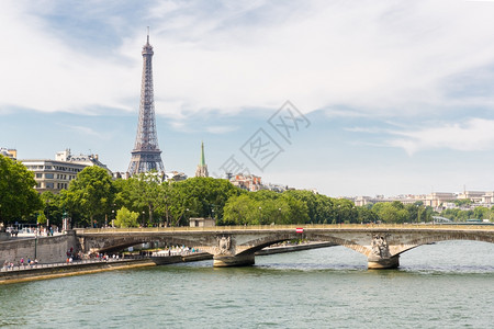 Eiffel铁塔沿法国巴黎河西内法国巴黎图片