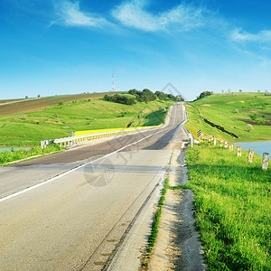 山地公路图片