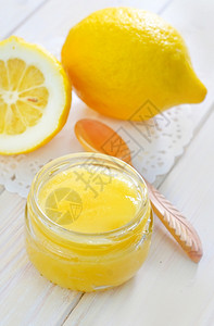 蜂蜜和柠檬图片