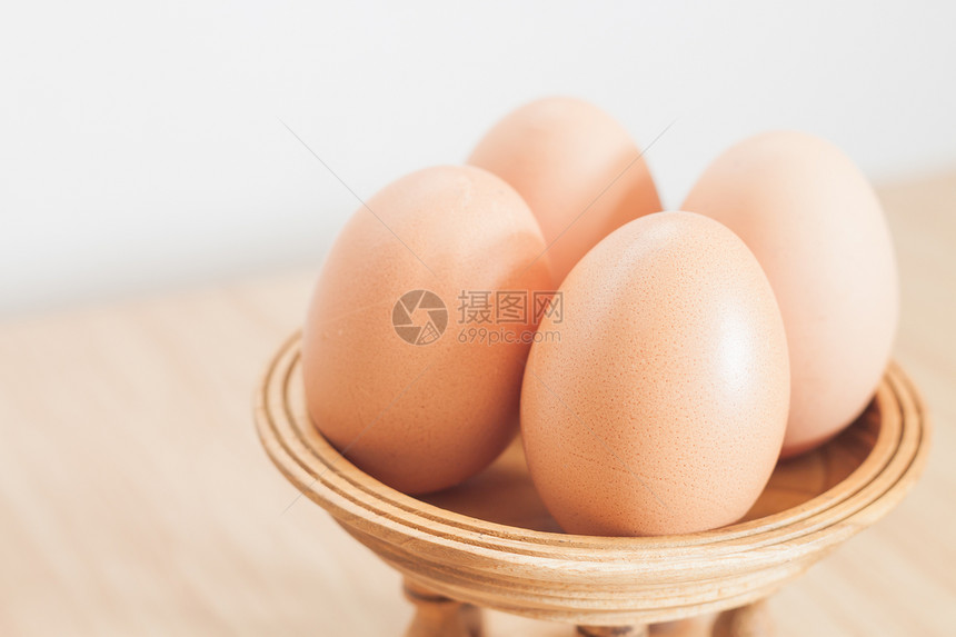 封闭新鲜鸡蛋股票照片图片