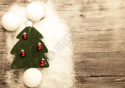 圣诞舞会雪球和木本图片