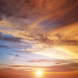 美丽明媚的日落天上背景早晨高清图片素材