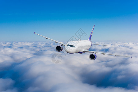 空中飞机的大型客机图片