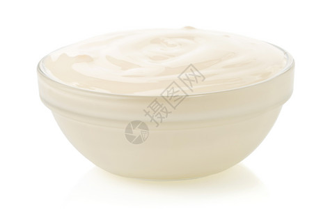 碗中的蛋黄酱孤立在白色背景上背景图片