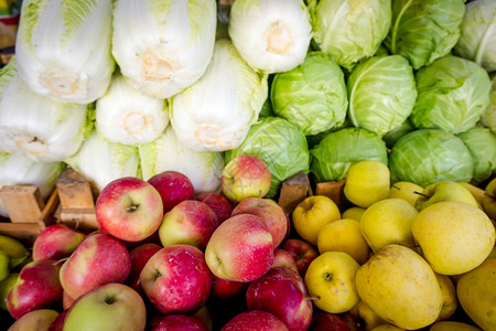 农民市场上的水果和蔬菜传统的高清图片素材