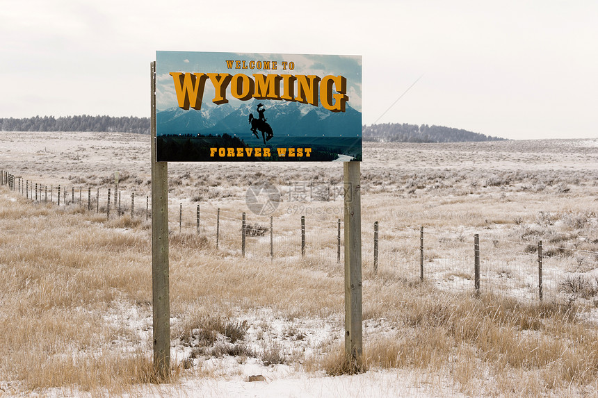 雪会告诉你在怀俄明州路牌前的怀俄明州图片