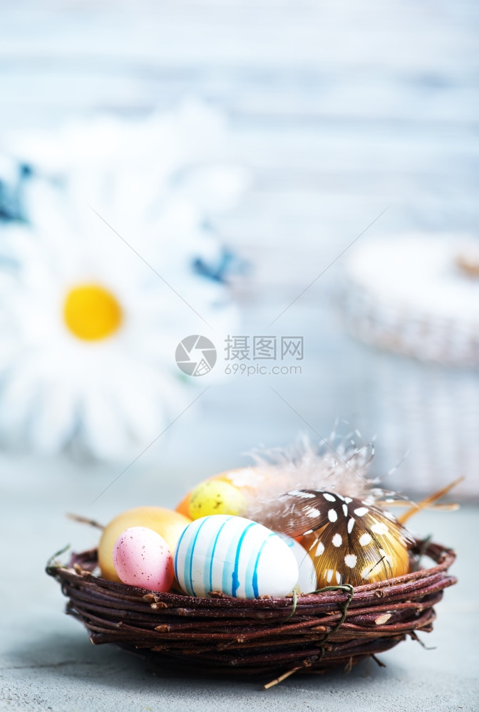 桌上色的东蛋面背景图片