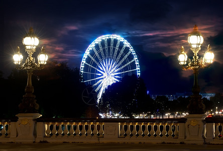法国巴黎的夜景图片