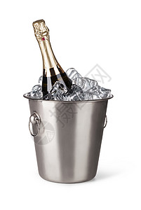 香槟桶香槟瓶装在加冰的桶里背景