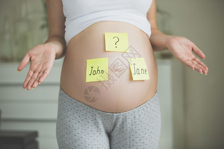 选择baby名称孕妇腹部有名字生活方式高清图片素材