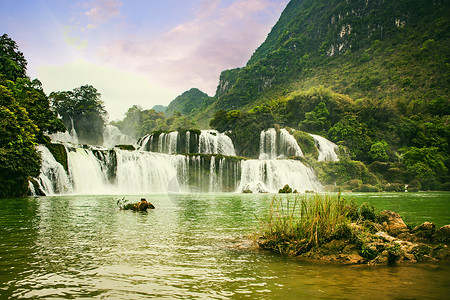 天安河原旅游业海岸高清图片