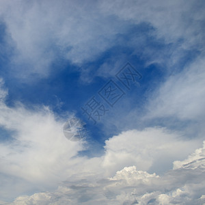 天上海景蓝背的白云图片
