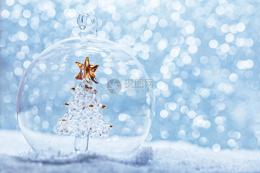 圣诞玻璃球里面有水晶树雪闪的底圣诞玻璃球里面有雪图片