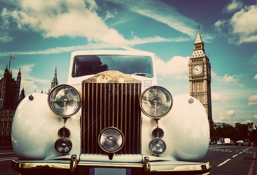 在英国伦敦大本街旁边的回程汽车豪华轿大本街旁边的豪华轿车英国伦敦大本街旁边的回程汽车英国大本街旁边的回程汽车图片