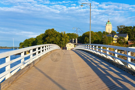 芬兰赫尔辛基Sveaborg岛桥梁图片
