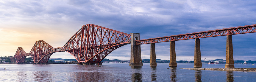 全景观福特桥教科文组织在联合王国爱丁堡的世界遗产地点铁路桥图片