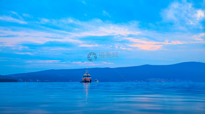 海景黑山黄昏时科托湾图片