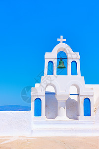 小钟琴希腊圣托里尼奥亚镇小白铃塔背景