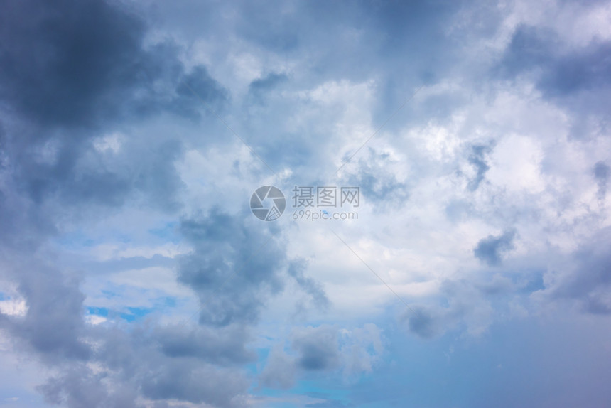 可用作背景的有乌云雨天可用作背景图片