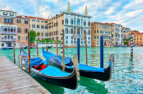 威尼斯大运河的景象图片