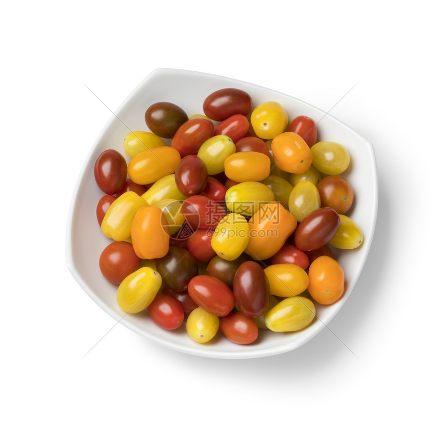 配有多种色状的成熟小西红柿混合板白底孤立于图片