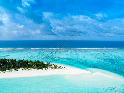 马尔代夫和热带海滩的美丽空中景象背景图片