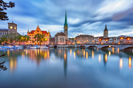 瑞士最大的城市苏黎世老瑞士最大的城市苏黎世哥特式高清图片素材