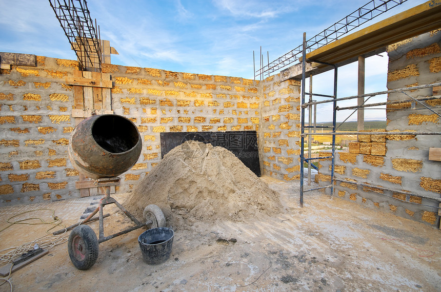 房屋建筑混凝土和沙堆建筑工业构成图片