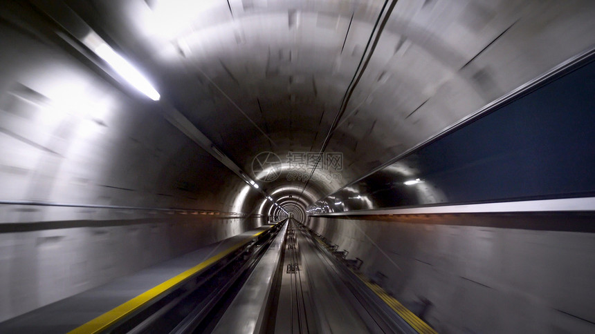 苏黎世机场火车隧道速度和技术概念图片