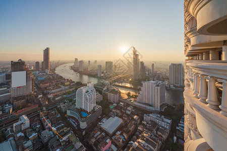 泰国曼谷市中心金融商业区的空中视图图片