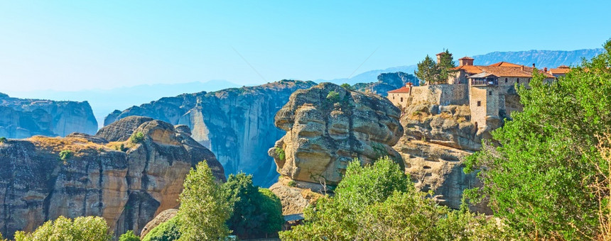 希腊Varlaam修道院的Meteora全景希腊全景图片
