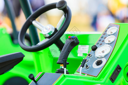 农业设备产企机械和车辆概念大型工业农机械操作系统背景图片