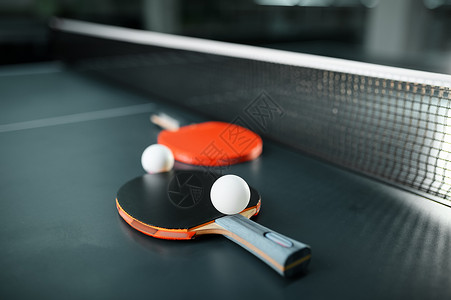 乒乓球桌子素材网闭式的乒乓球和没有人网概念室内桌运动游戏机积极的健康生活方式乒乓球网闭式的乒乓球和背景