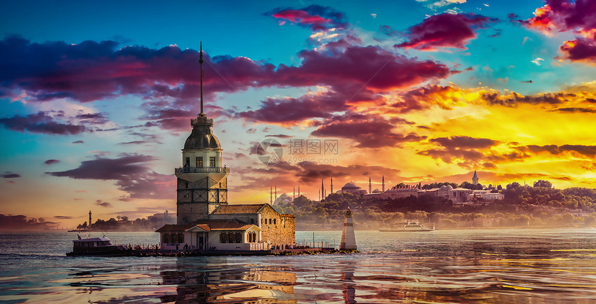 Maiden在土耳其伊斯坦布尔日落时的塔台图片