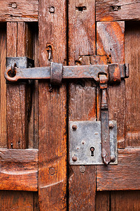 门锁上的门关上了门锁上的门关闭了门闩高清图片素材